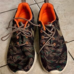 Nike Men’s Camouflage Sneakers - Black and Orange